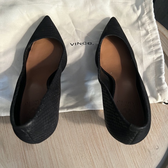 Vince Camuto Textured Heels - Picture 3 of 3